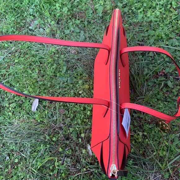 EUC Michael Kors Marilyn Medium Spiced Coral Saffiano Leather Tote Bag - Picture 10 of 14